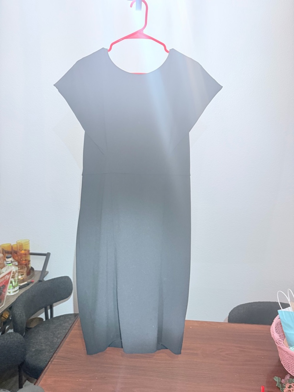 Classic Black Cap-Sleeve Express Dress